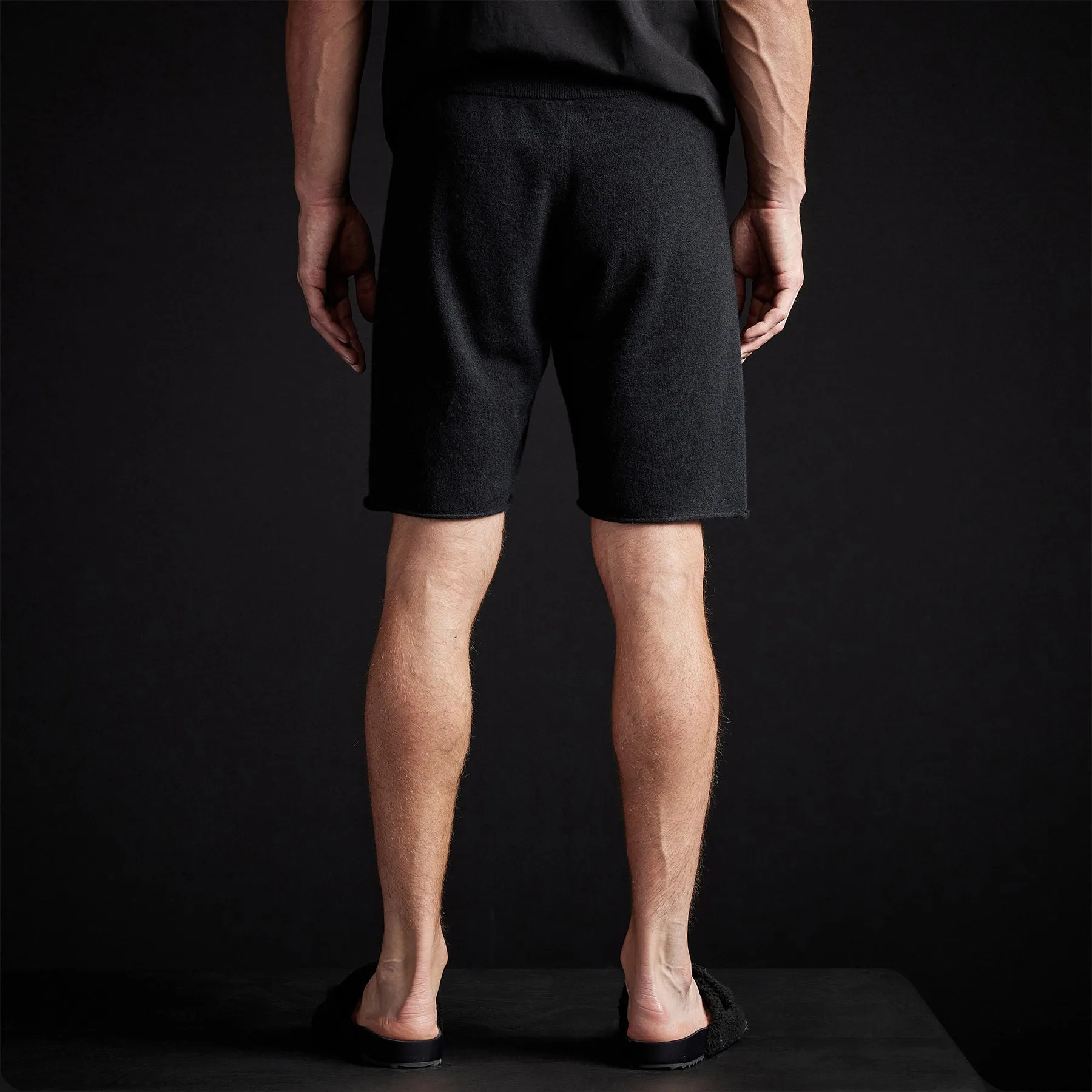 Cashmere Lounge Short - Black