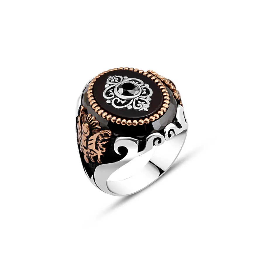 Eye Figure on Ellipse Black Onyx Stone Silver Men's Ring with Coat of Arms on Sides