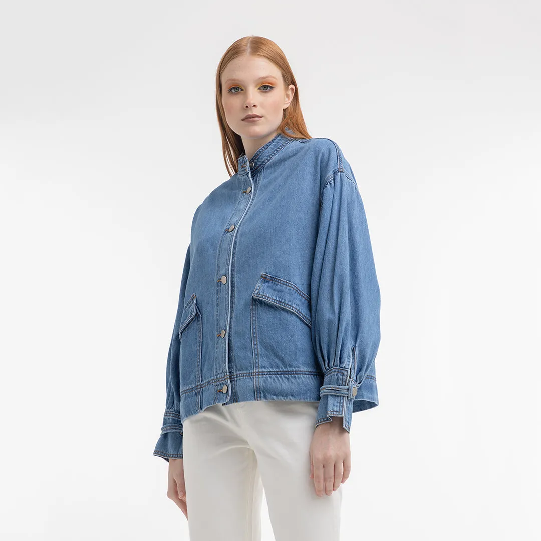 Front Pockets Denim Textured Outer Jacket