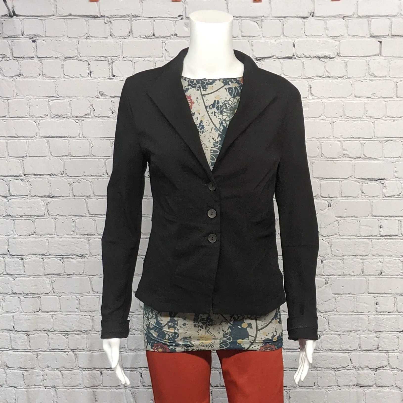 Rousseau Jacket in Black by Porto